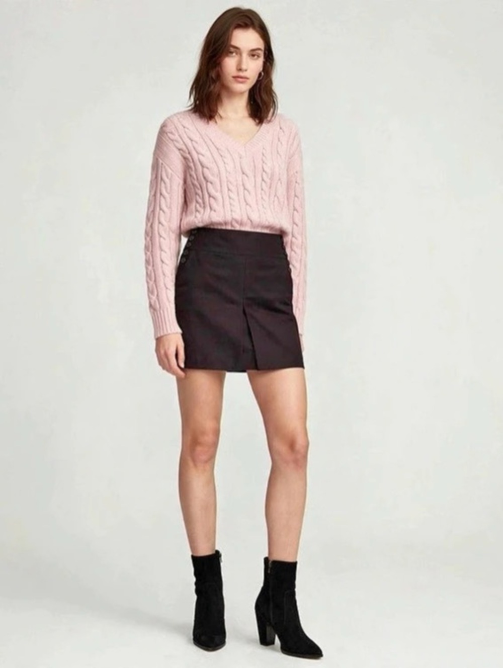 Ann Taylor Mini Button Detail Skirt in Black Size 6 Like New